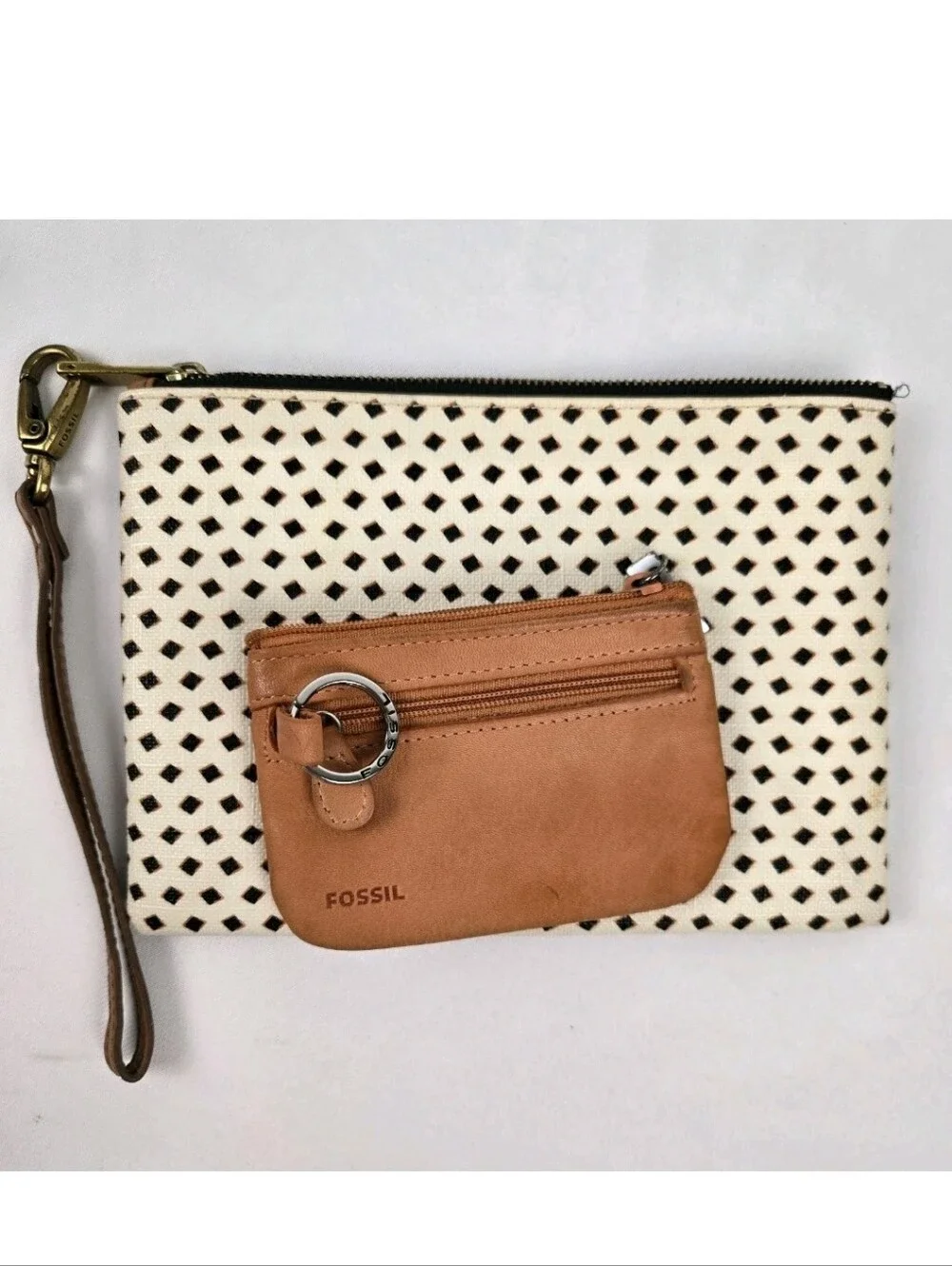 Fossil Women’s 1 Wristlet Accordion Coated Canvas B/W With Leather Coin Purse